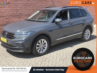 Volkswagen Tiguan 1.5 TSI DSG 150pk Life | Navigatie | Apple Carplay/Android Auto | Parkeersensoren | Adaptive cruise Control | Wegklapbare Trekhaak | Stoel- en stuurverwarming | Ledverlichting | Getinte ramen | Climate Control