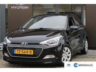 Hyundai i20 1.2 HP i-Motion Comfort | Climate Control Cruise Control | Aut. Verlichting & Ruitenwissers |'| Airco (automatisch) | Cruise control | Navigatie AfterMarket