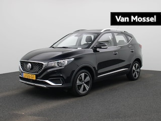 MG ZS EV Luxury 45 kWh | Cruise Control | Achteruitrijcamera | Dodehoekdetectie | Panoramadak | Apple Carplay/ Android Auto |