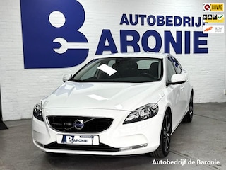 Volvo V40 1.6 T3 Momentum, dealer onderhouden