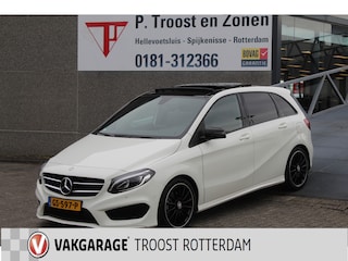 Mercedes-Benz B-klasse 180 AMG Night edition Automaat Nederlandse auto/Panoramadak/Navigatie/Airco/Cruise control/Led koplampen/Lederen+alcantara bekleding/Parkeersensoren voor+achter/Start-stop systeem/Lichtmetalen velgen