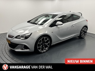 Opel Astra GTC 2.0 Turbo OPC 280PK Navigatie-Cr.contr-Clima-Leder-Stoelverwarming-Parkeersensoren-Lm19''velgen