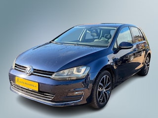 Volkswagen Golf 1.4 TSI Highline / Bi-Xenon / Cruisecontrol / Trekhaak / Allseason