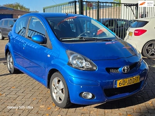 Toyota Aygo 1.0-12V Dynamic Blue airco elektrische ramen cv op afs