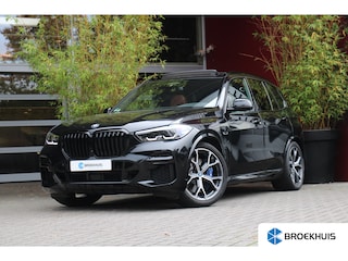 BMW X5 xDrive45e High Executive | NL-auto | Trekhaak | Luchtvering | Panoramadak | 360 Camera | Head-up | Memory
