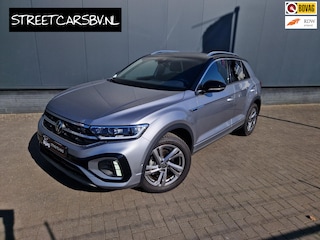 Volkswagen T-Roc 1.5 TSI 2xR-Line /ACC /IQ Light /Winter pakket