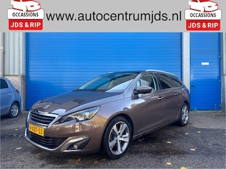 Peugeot 308 SW 1.2 e-THP Première. Distributie riem laatst vervangen !!!