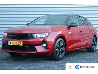 Opel Astra Electric 54KWH 157PK ULTIMATE / NAVI / LEDER / CLIMA / LED / PDC / 18" LMV / CAMERA / KEYLESS / PANO. DAK / TREKHAAK / ALCANTARA / FULL-OPTIONS / 1E EIGENAAR / NIEUWSTAAT!!