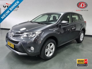 Toyota RAV4 2.0 Dynamic 4WD / BSM
