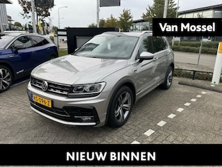 Volkswagen Tiguan 1.4 TSI Comfortline Business R 125PK | Navigatie | Panoramadak | Parkeersensoren | Adaptive Cruise Control | Winterpakket | 19'' Lichtmetalen velgen |