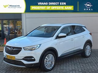 Opel Grandland X 1.2T 130pk Business Executive Automaat | Climate control | Navigatie | AGR stoelen | Camera | 18" Lm velgen