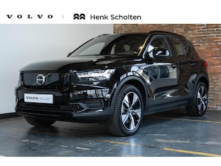 Volvo XC40 Recharge Single Motor Plus Trekhaak | Adaptive Cruise Control Met Stuurhulp | Verwarmbare Voorstoelen | Stuurwielverwarming | Draadloos Telefoon Opladen | Apple CarPlay/Android Auto | 2-Zone Electronic Climate Control | Google Services | 19 Inch Velgen