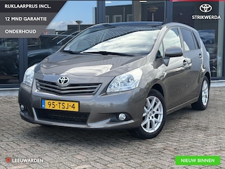 Toyota Corolla Verso 1.8 VVT-i Business Titanium 7 Persoons Trekhaak Panorama dak 1300 kg trekgewicht