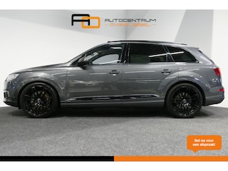 Audi Q7 3.0 TDI e-tron quattro Sport / Orig. Nederlands / S-Line ex- & interieur / Panoramadak / Luchtvering / Elektr. verstelbare voorstoelen (links met memory) / Bose Sound System / Rondomzichtcamera / Sfeerverlichting / Servosluiting - Softclose / Stoelverwarming / Matrix LED / Stuurwielverwarming / HUD / Apple Carplay - Android Auto / Dodehoek detectie / Elektr. verstelbaar stuurkolom / Elektr. wegklapbare trekhaak