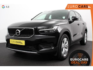 Volvo XC40 1.5 T3 163 pk Automaat Momentum | Navigatie | Apple Carplay / Android Auto | Parkeersensor achter | Adaptive Cruise Control | Virtual Cockpit | Stoelverwarming | LED kop- en mistlampen | Sensus Connect met High Performance Sound | Inductielader | Lane Assist