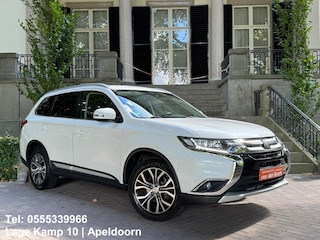 Mitsubishi Outlander 2.0 ClearTec Automaat Navi Camera Xenon CarPlay Climate Cruise Ctr Stoelverwarming Full Options