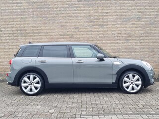 Mini Clubman 2.0 Cooper S KEYLESS ENTRY / PDC / STOELVERWARMING / CRUISE