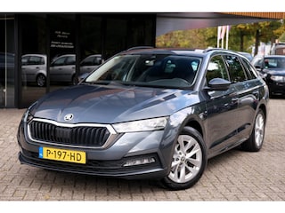 Skoda Octavia Combi 1.5 e-TSI Business Edition Plus/Camera/Stoelverwarming/Carplay/Keyless