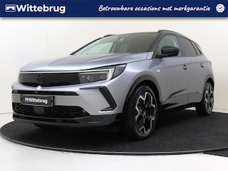 Opel Grandland 1.2 Turbo Hybrid Ultimate | AGR Stoelen | Elek. Achterklep | Camera | Carplay |