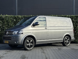Volkswagen Transporter 2.0 TDI L1H1, NL AUTO, NAP LOGISCH, NAVI, CRUISE, AIRCO, LEDER, PDC, TREKHAAK, LICHTMETAAL 17"
