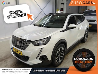 Peugeot 2008 1.2 PureTech 130pk Allure Pack Auto. Panoramadak Navigatie Apple Carplay/Android Auto Camera Parkeersensoren Adaptive Cruise Control Virtual Cockpit Climate Control Lichtmetalen velgen