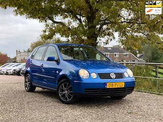 Volkswagen Polo 1.4-16V Athene | Cruise + Airco nu € 2.975,-!!!
