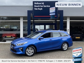 Kia Ceed Sportswagon 1.5 T-GDi DynamicLine / NL-Auto / 160 PK / 1e-Eigenaar / Trekhaak / Cruise-Control / Climate-Control / Apple-Carplay & Android-Auto / Armsteun-Voor / DAB Radio-Bluetooth / Navi / PDC-Achter met Camera / 16'' LMV / ENZ.