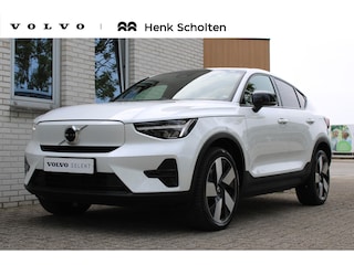 Volvo EC40 RECHARGE PLUS ELECTRIC | All Season banden | 20-Inch Lichtmetalen velgen | Verwarmbaar Stuurwiel | Verwarmbare Voorstoelen | Google Maps Navigatie | Panoramadak | Draadloos Opladen | Adaptive Cruise Control | Keyless Entry