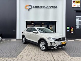 Volkswagen T-Roc 1.5 TSI Life / Carplay / Automaat / Stoelverwarming