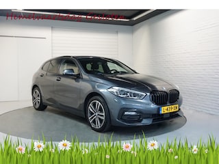 BMW 118i Sportline | Automaat | Carplay | DAB+ |