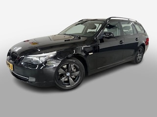 BMW 523I HIGH EXECUTIVE, PANO, CARPLAY, LEER, Stoelverw, NAVI