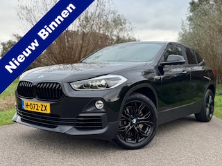 BMW X2 SDrive20i High Executive Edition / Automaat / Navigatie / Dual zone Climate / Stoelverwarming / 18"LM Velgen /