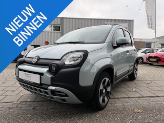 Fiat Panda 1.0 Hybrid Launch Edition City Cross | Parkeer sensoren | Climate Control |
