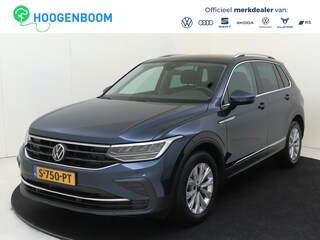Volkswagen Tiguan 1.5 TSI Life Business | Trekhaak | Achteruitrijcamera | 3-zone airco | Keyless | Adaptieve cruise control | CarPlay | Navigatie |