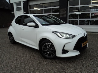 Toyota Yaris 1.5 Hybrid Business Plus Camera Cruise