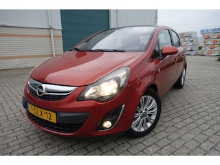 Opel Corsa 1.4-16V Cosmo - vol. automaat - pann dak - navi - 1/2 leer - lm velgen -stoel/stuurverwarming