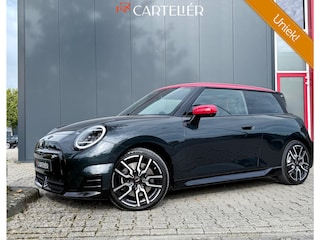 Mini John Cooper Works 400km+ Pakket XL Long Range | Panoramadak | Harman Kardon | Memory | Interieurcamera
