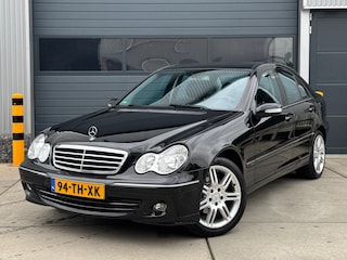 Mercedes-Benz C-klasse 180 K. Avantgarde AUT / CRUISE / CLIMA / PDC