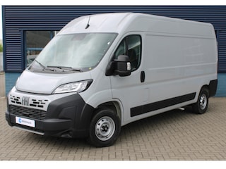 Fiat Ducato 2.2 MultiJet 140 S&S L3H2 3.3t Let op, 3,9% financial lease via Stellantis van toepassing / Prijs excl. BTW, BPM en kosten rijklaarmaken. Dit voertuig valt onder de ondernemersregeling, waardoor BPM-vrijstelling mogelijk is. | 2 zitplaatsen rechtsvoor | 2 zitplaatsen rechtsvoor | Achteruitrijcamera