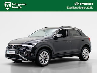 Volkswagen T-Roc 1.5 TSI Life Bns | Navigatie | Achteruitrijcamera |