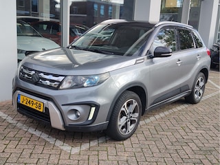 Suzuki Vitara 1.6 HIGH EXECUTIVE ALLGRIP Open dak | 4x4 | Trekhaak | Keyless | LED