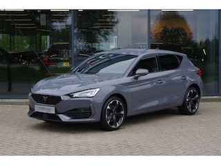 Cupra Leon 1.4 e-Hybrid 204 PK Adrenaline PHEV, Camera, Kuipstoelen, Keyless, LED