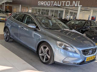 Volvo V40 1.6 T4 Summum Automaat Airco, Cruise Control, Leder, Navigatie, Stuurbekrachtiging