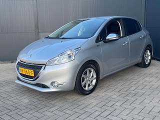 Peugeot 208 1.2 VTi Active / 5 Deurs / Pdc