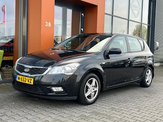 Kia Ceed Cee'd 1.4 CVVT|Airco|Isofix|Elek. ramen&spiegels|Aux-in