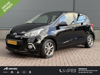 Hyundai i10 1.0i i-Motion Comfort Plus / Dealer Onderhouden / Stoel+Stuur Verwarming / 14'' LM Velgen / Cruise / Airco /