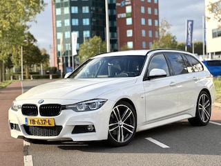 BMW 3-serie Touring 318I M-Sport Leder Navi Clima Cruise