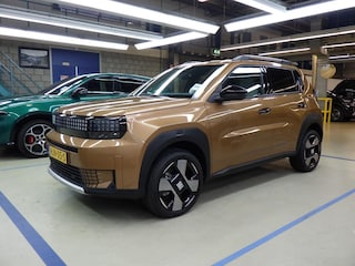 Fiat Panda Grande La Prima 11 kW 44 kWh | Stuur/Stoelverwarming | Navigatie | Achteruitrijcamera | Climate Control | Full-LED | !!