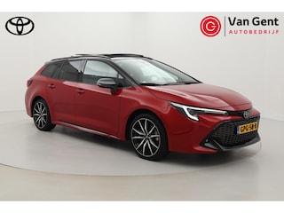 Toyota Corolla Touring Sports Hybrid 200 GR Sport Plus | Panoramadak | Trekhaak | Leder | Dodehoek detectie | Head-up display | JBL | Stoel-/achterbankverwarming | Navigatie | 18 inch | Parkeersensoren voor/achter