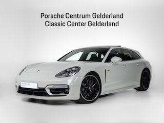Porsche Panamera 4 E-Hybrid Sport Turismo Platinum Edition
